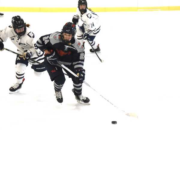 Kent girls score late win against Millbrook