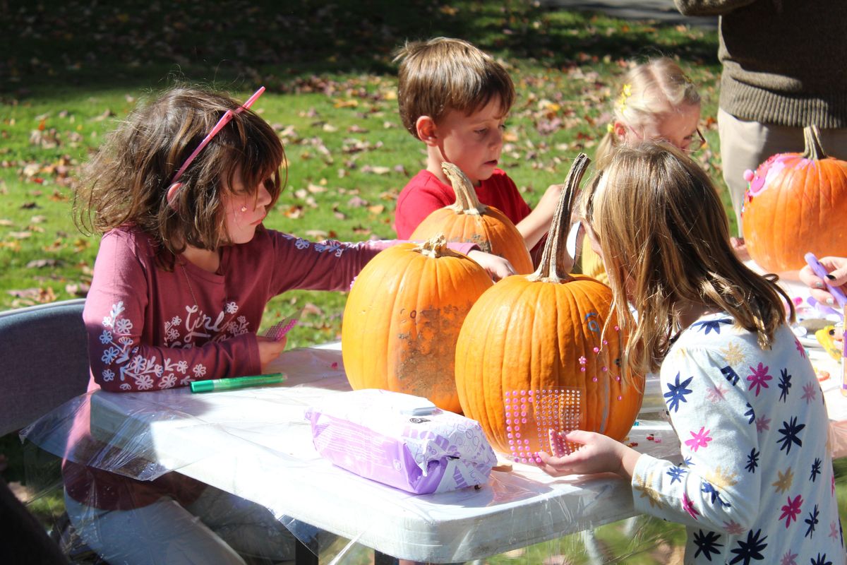 In awe of autumn’s amazement at Salisbury Fall Festival