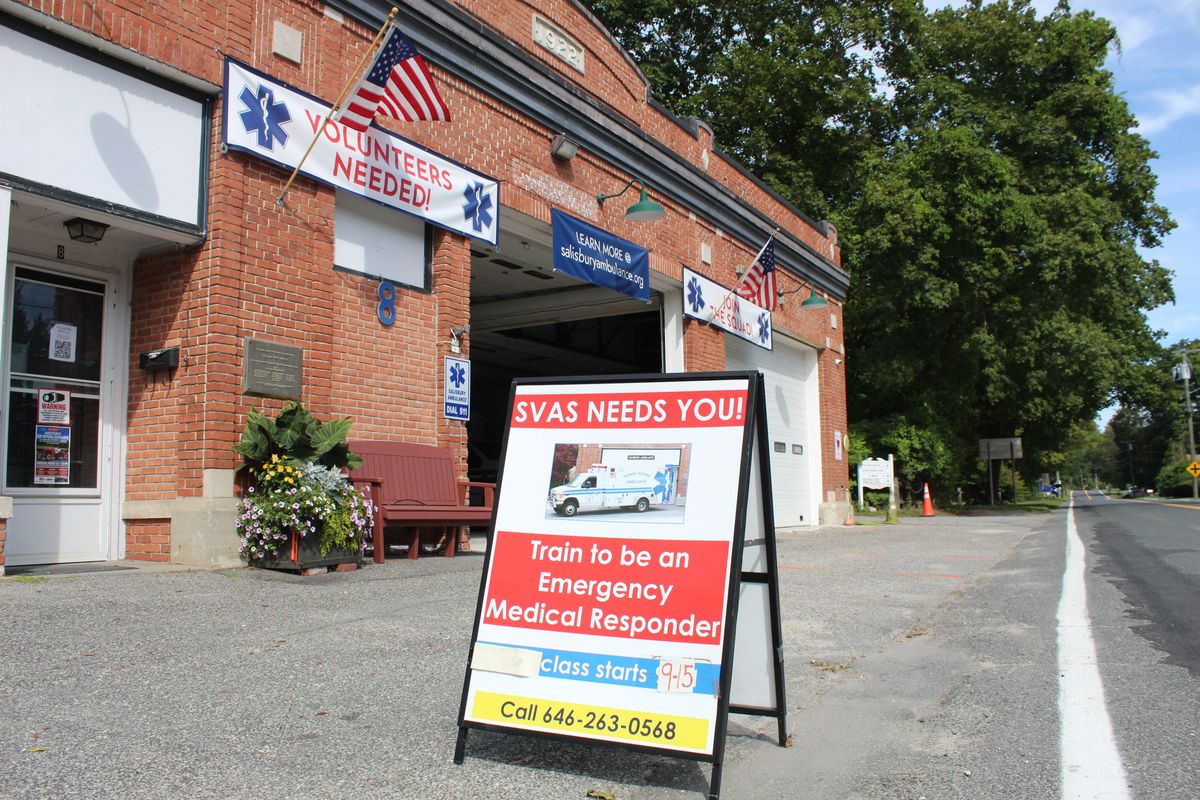 Ambulance corps invites new participants to join training program