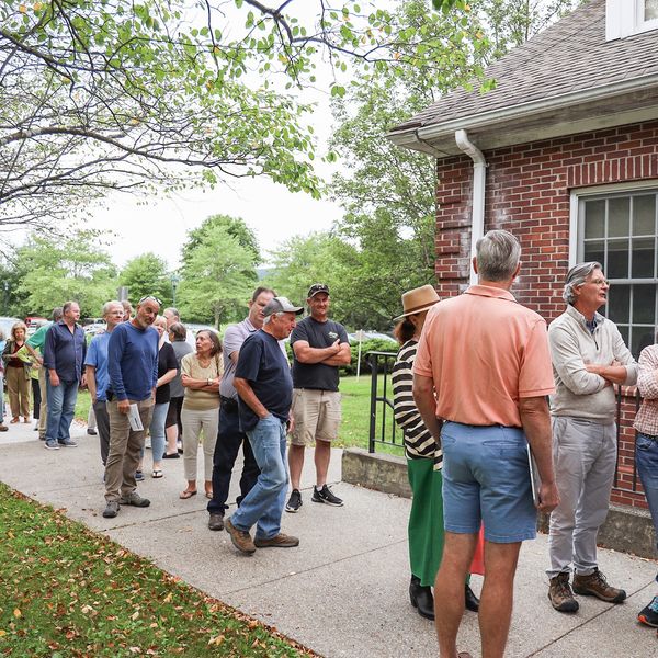 Unprecedented crowds force postponement of wakesurfing vote