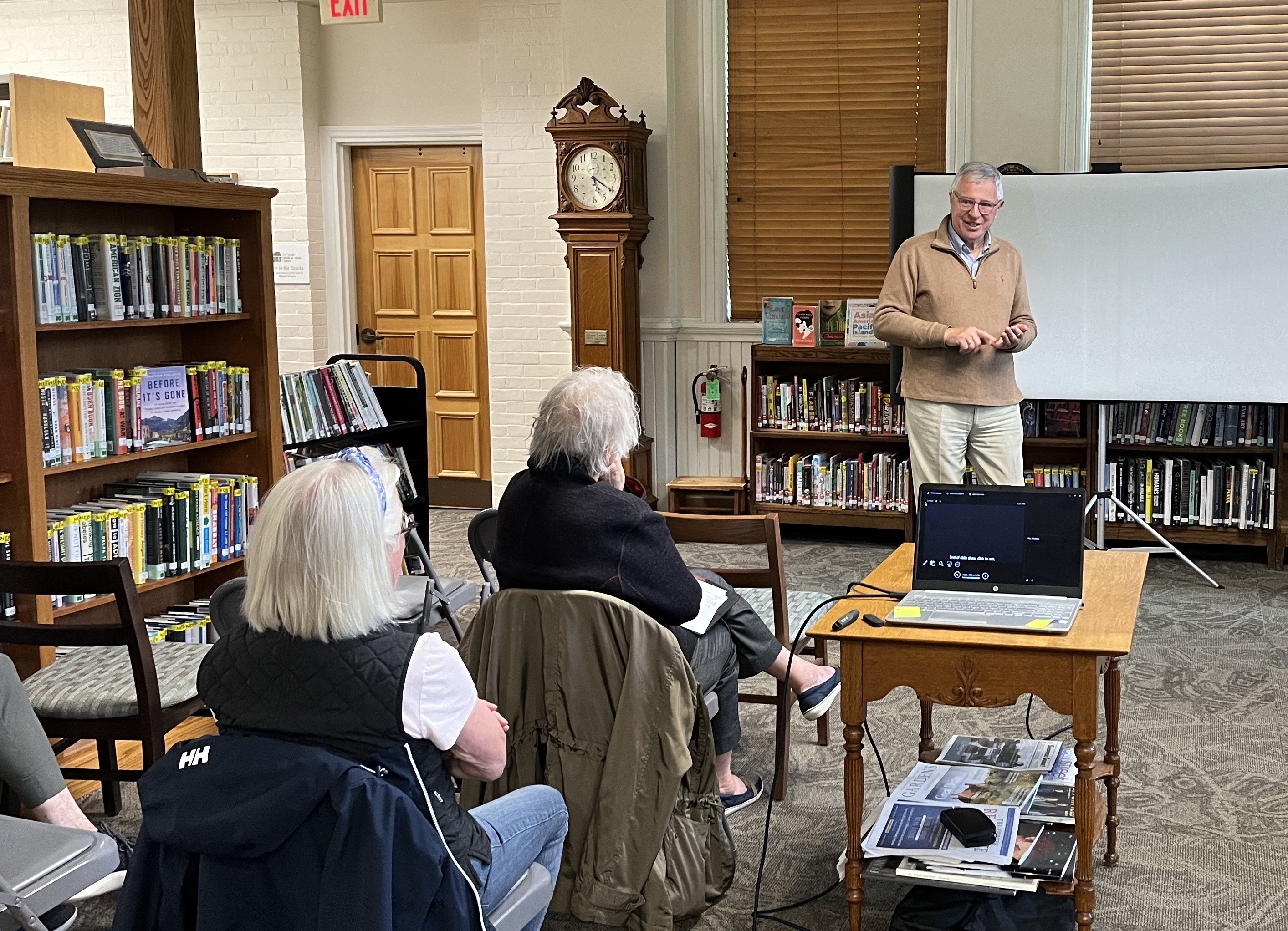 Globetrotting and garden hopping | The Lakeville Journal