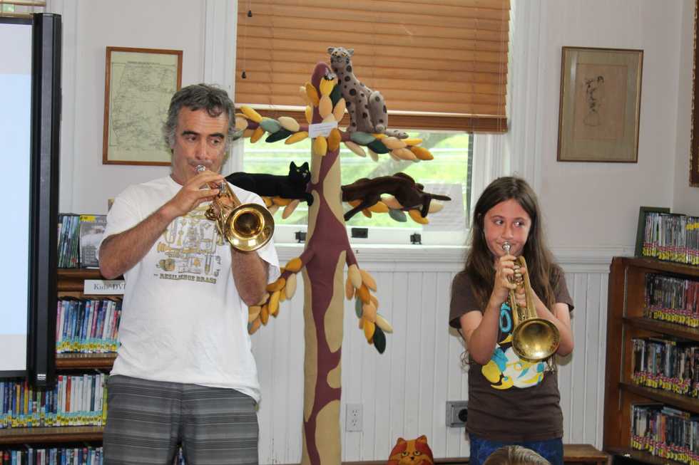 Father and son demo jazz at Hunt Library