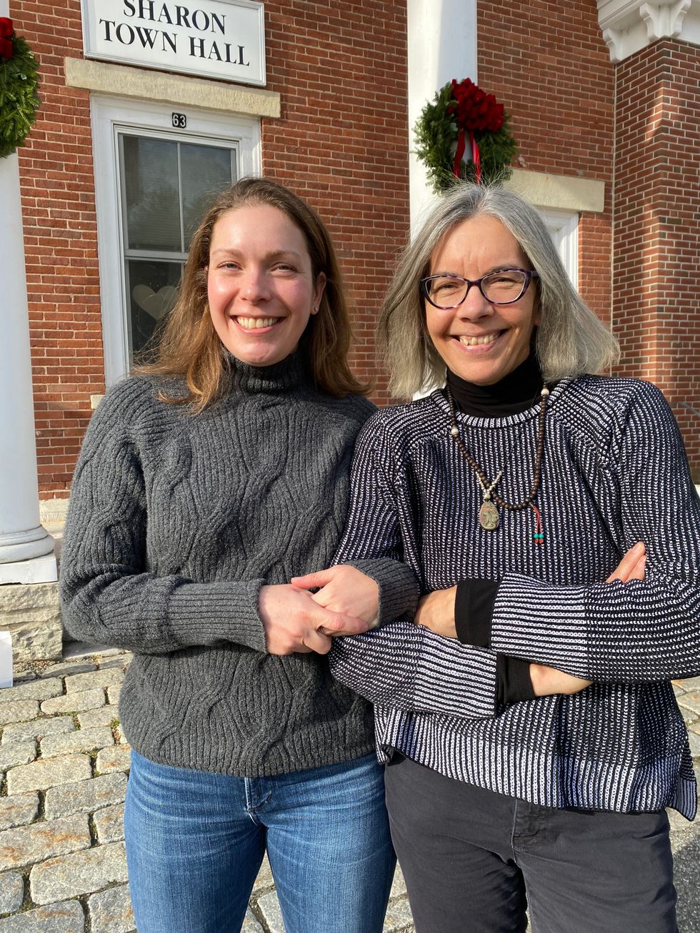 Two who spurred Internet access for all in Sharon