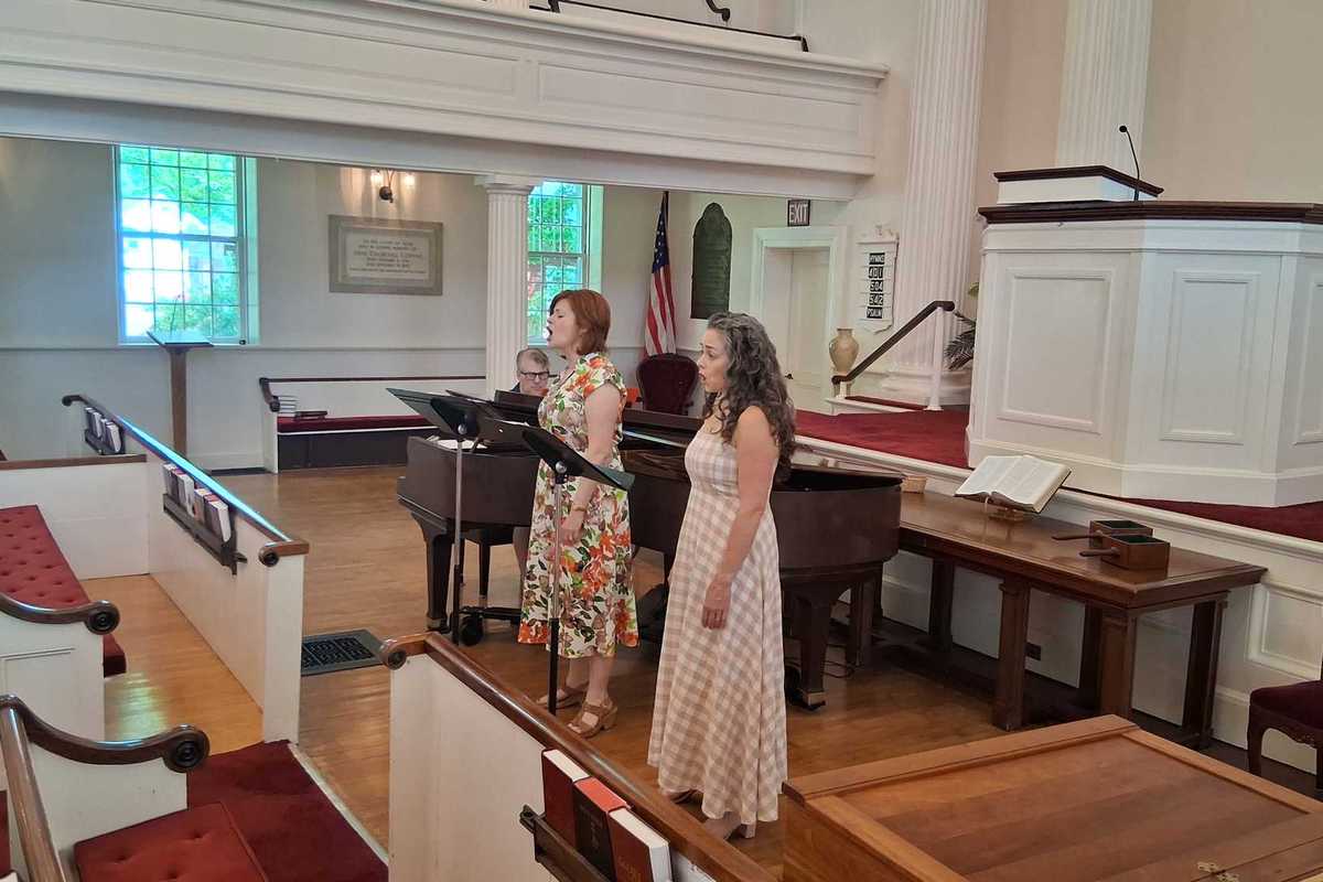American classics fill Salisbury Congregational Church