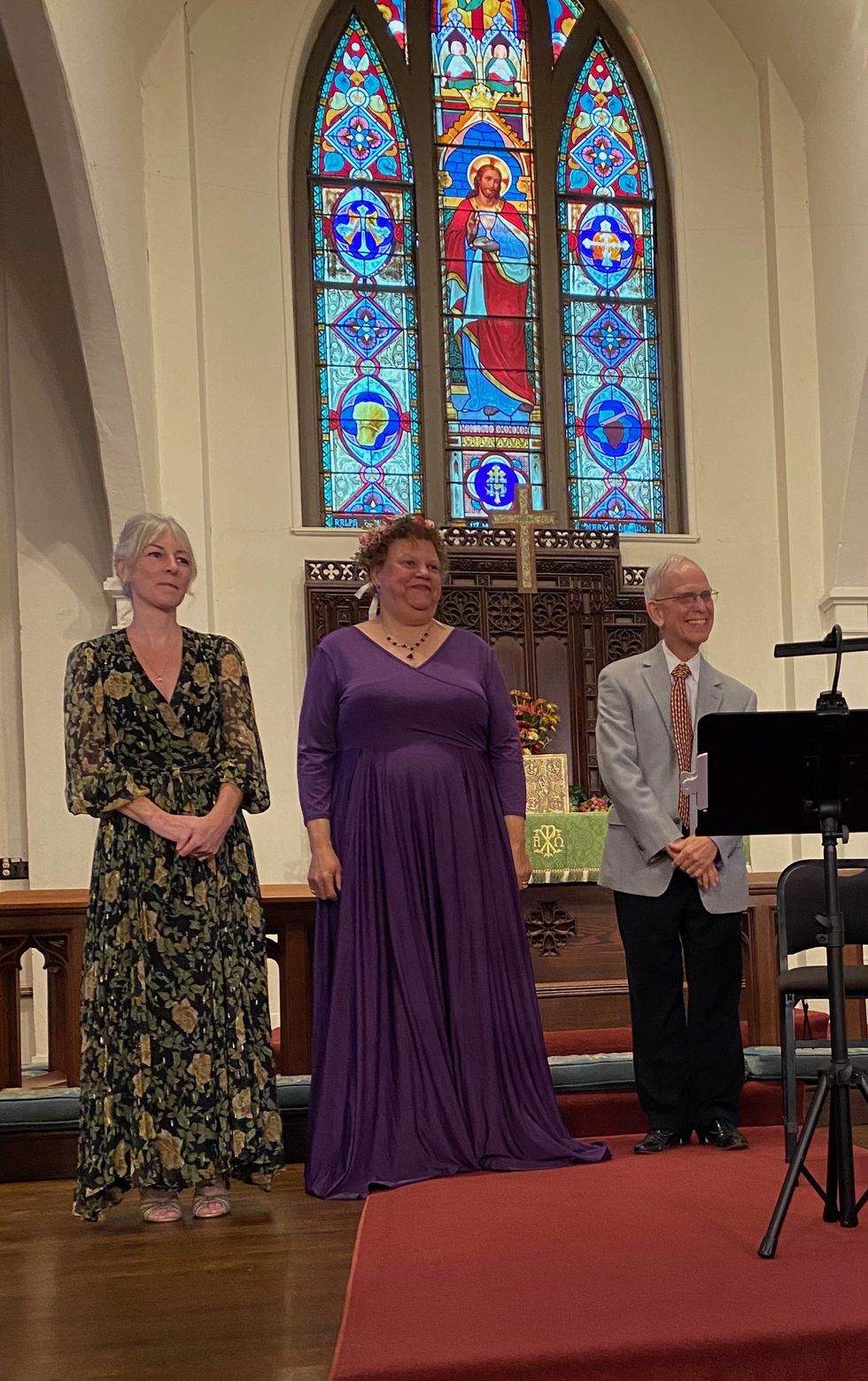 Community assembled for Sunday concert