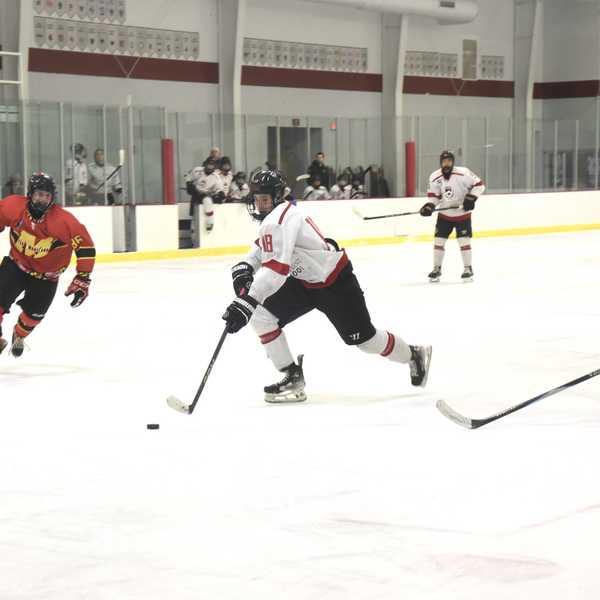 South Kent hockey sweeps series against Team Maryland