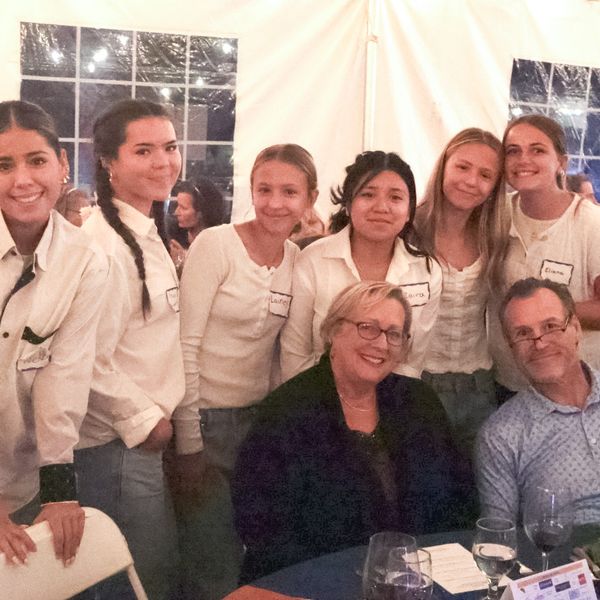 HVRHS students raise money for worldwide travel