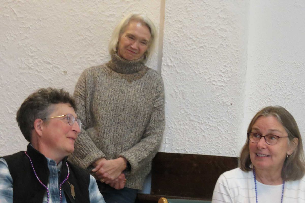 Town Hall throws retirement party for Bouteiller, Dinneen