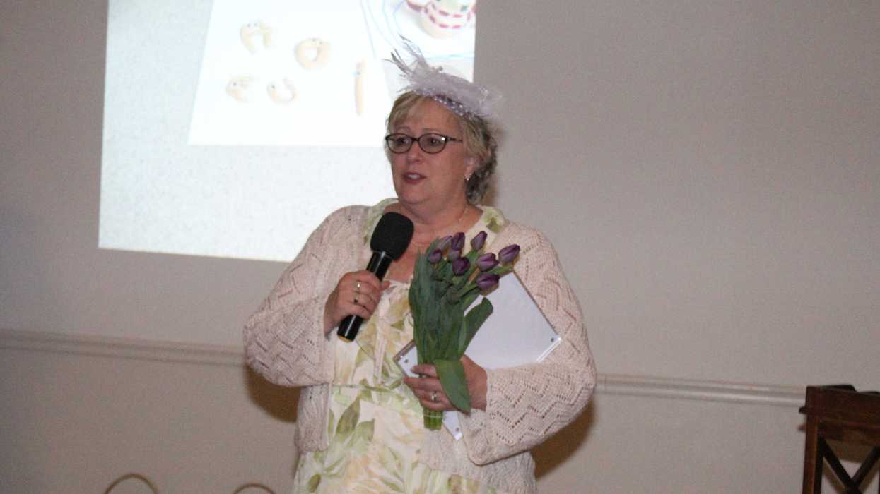 Salisbury EXTRAS Gala celebrates longtime teacher, volunteer