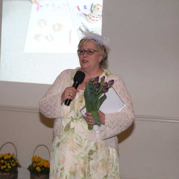 Salisbury EXTRAS Gala celebrates longtime teacher, volunteer
