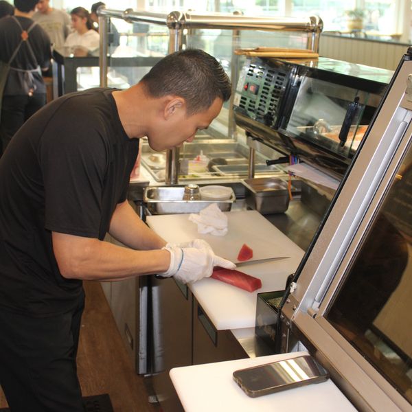 Sushi and sandwiches draw large crowds to Kent Kitchen