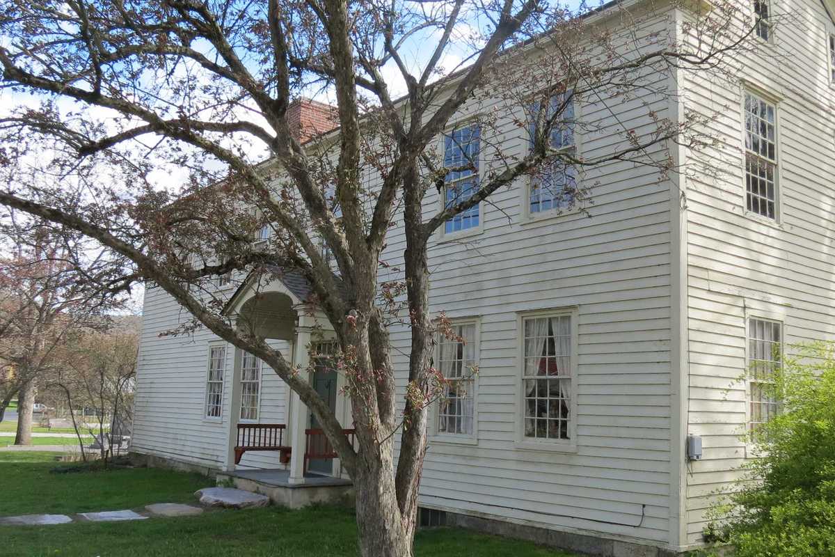 Kent explores National Register designation for Swift House