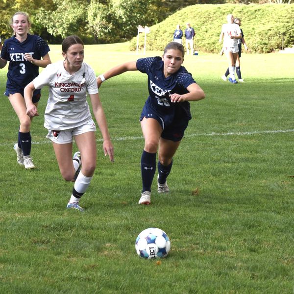 Kingswood-Oxford girls soccer takes down Kent 2-1