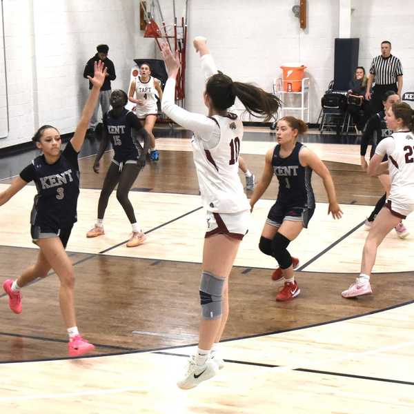 Taft knocks Kent girls basketball out of NEPSAC tournament
