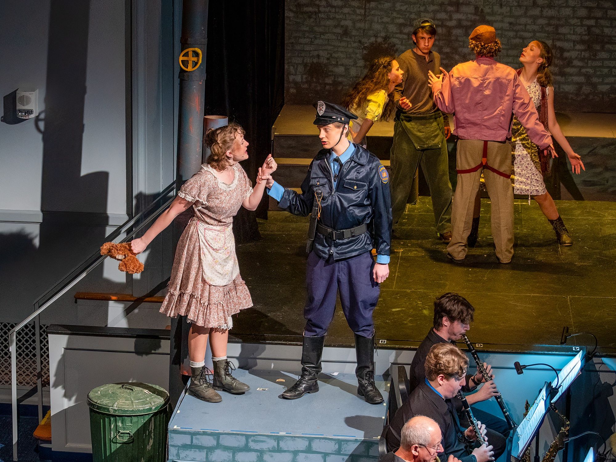 ‘Urinetown’ makes use of brand new HVRHS auditorium