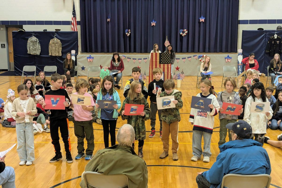 Cornwall pays tribute to former servicemembers