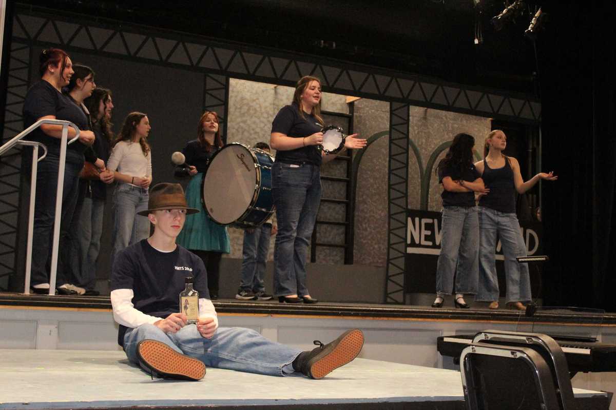 ‘Guys and Dolls’ premieres at Housy March 19