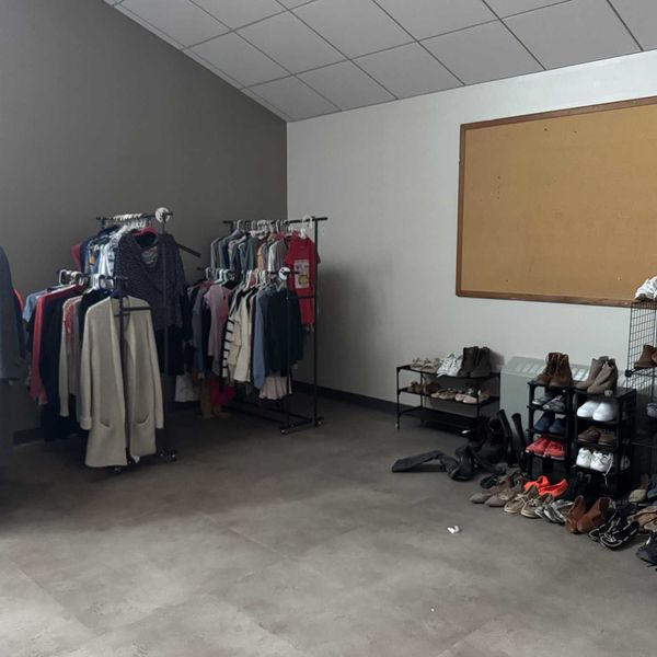 In-school ‘community closet’ offers clothes for anyone free of charge