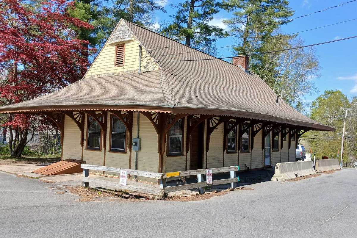 Salisbury voters to decide how to fund Lakeville station move