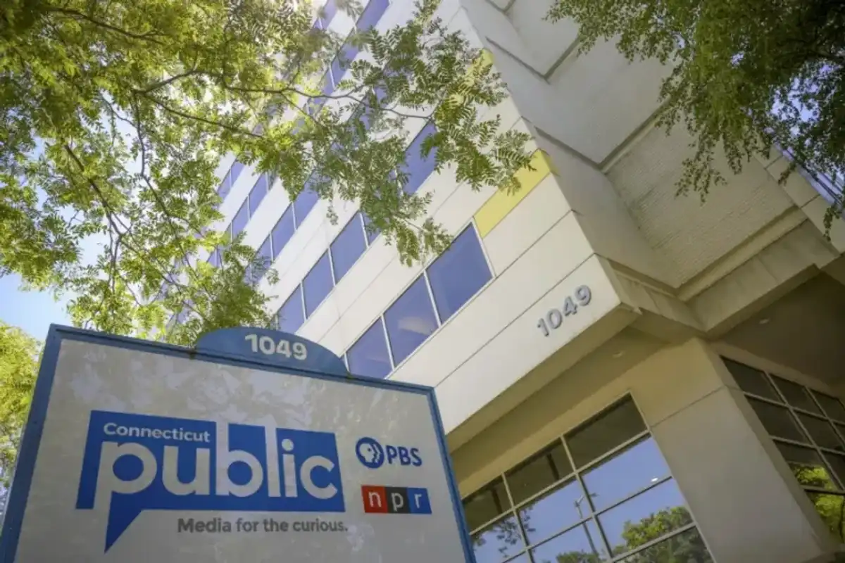 Congress claws back $1.1 billion from public stations while considering requiring AM radio in cars