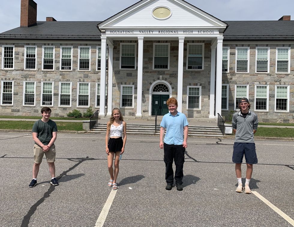 HVRHS Academic Bowl team now ranks 13th in the U.S.