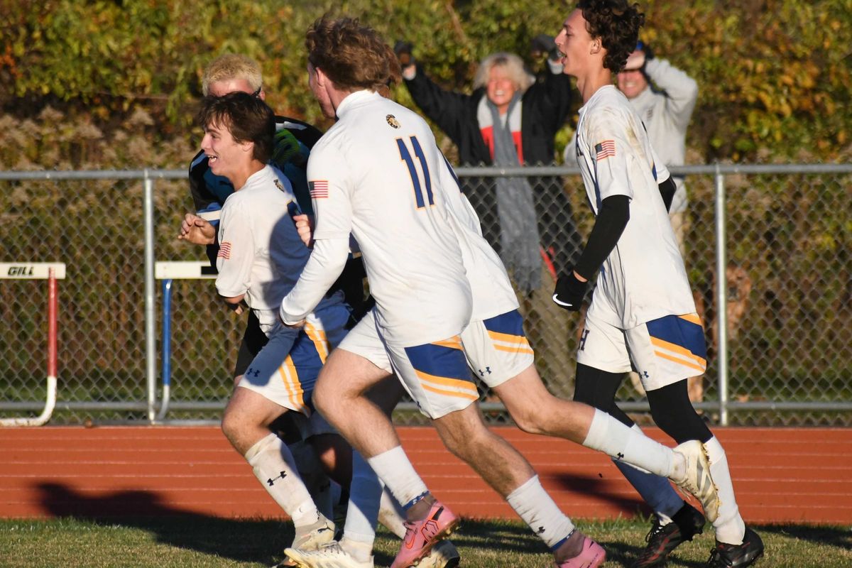 Housy boys defeat Shepaug 1-0 in BL tournament semifinal