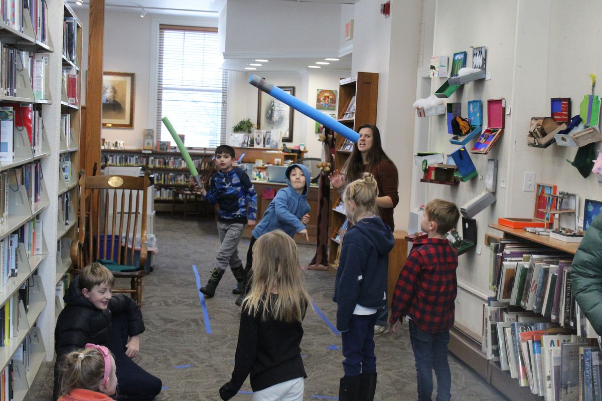 Hunt Library hosts ‘Winter Olympics’