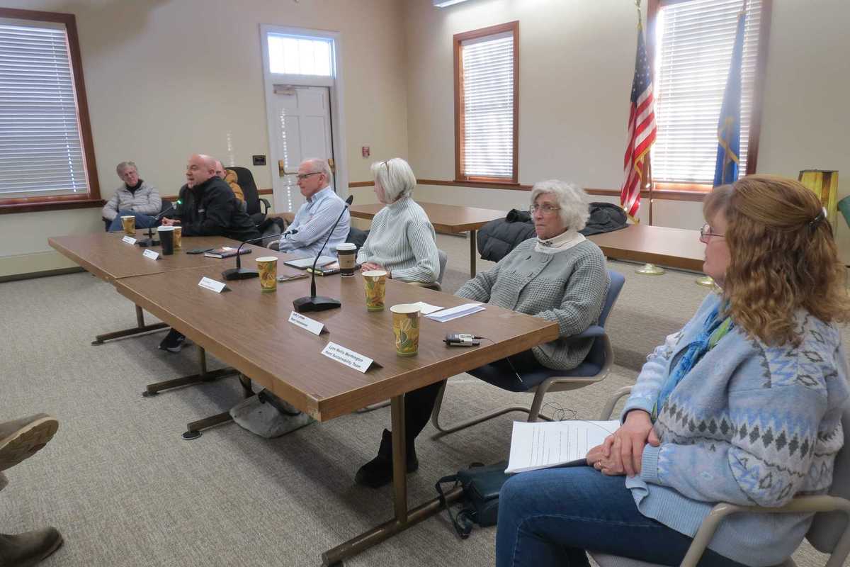 Kent considers solar power opportunities, incentives