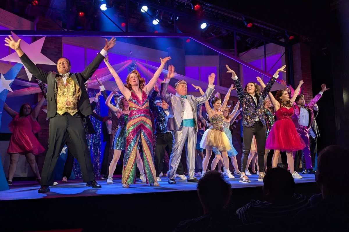 Sharon Playhouse presents ‘The Prom’