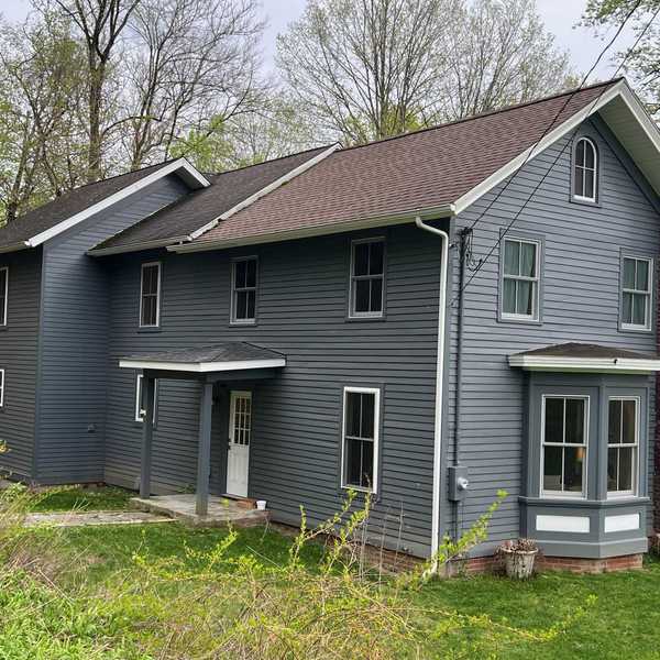 Falls Village median home prices dip amid low sales
