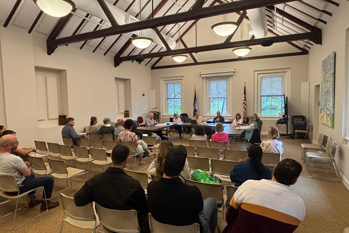 Sharon budget vote could draw record turnout amid school funding dispute