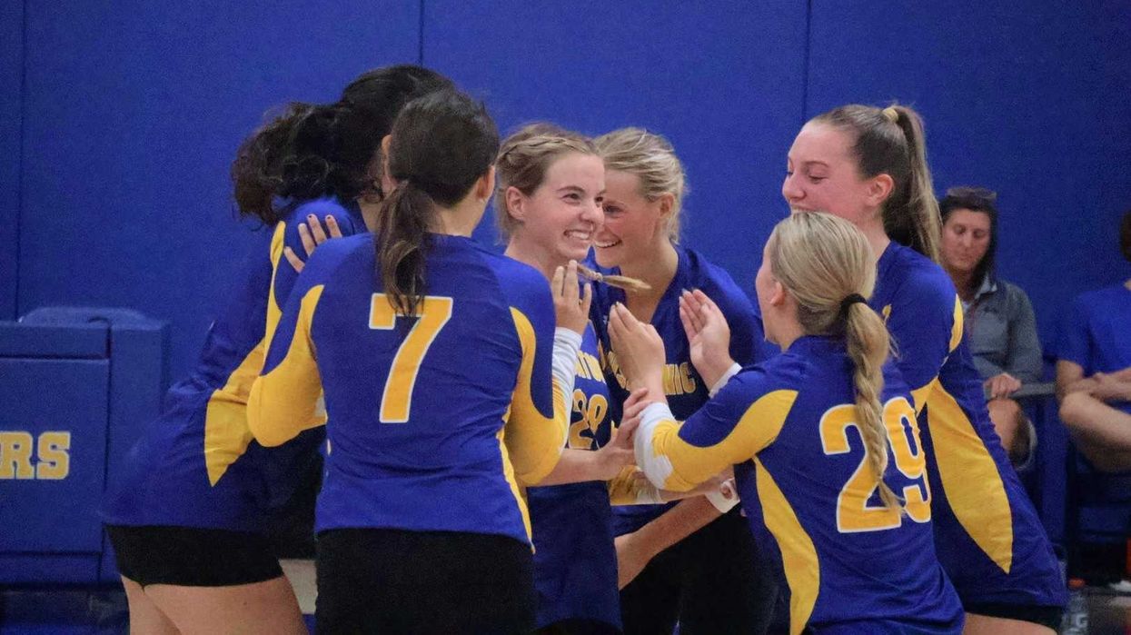 HVRHS volleyball wins opening game