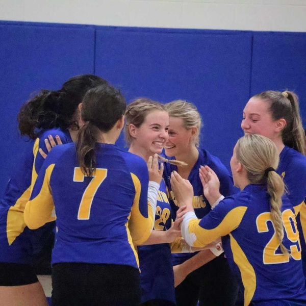 HVRHS volleyball wins opening game