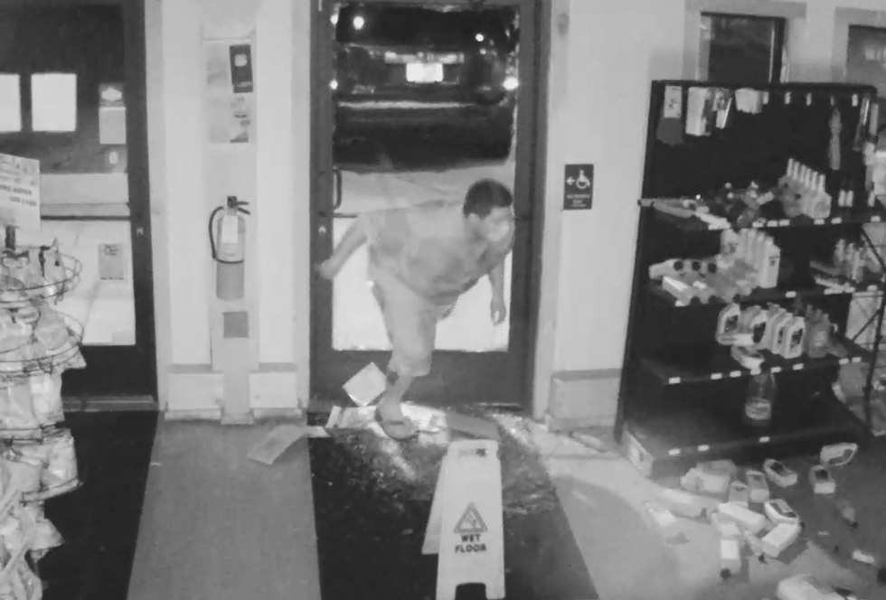 Police seek help identifying thieves from Goshen break-in