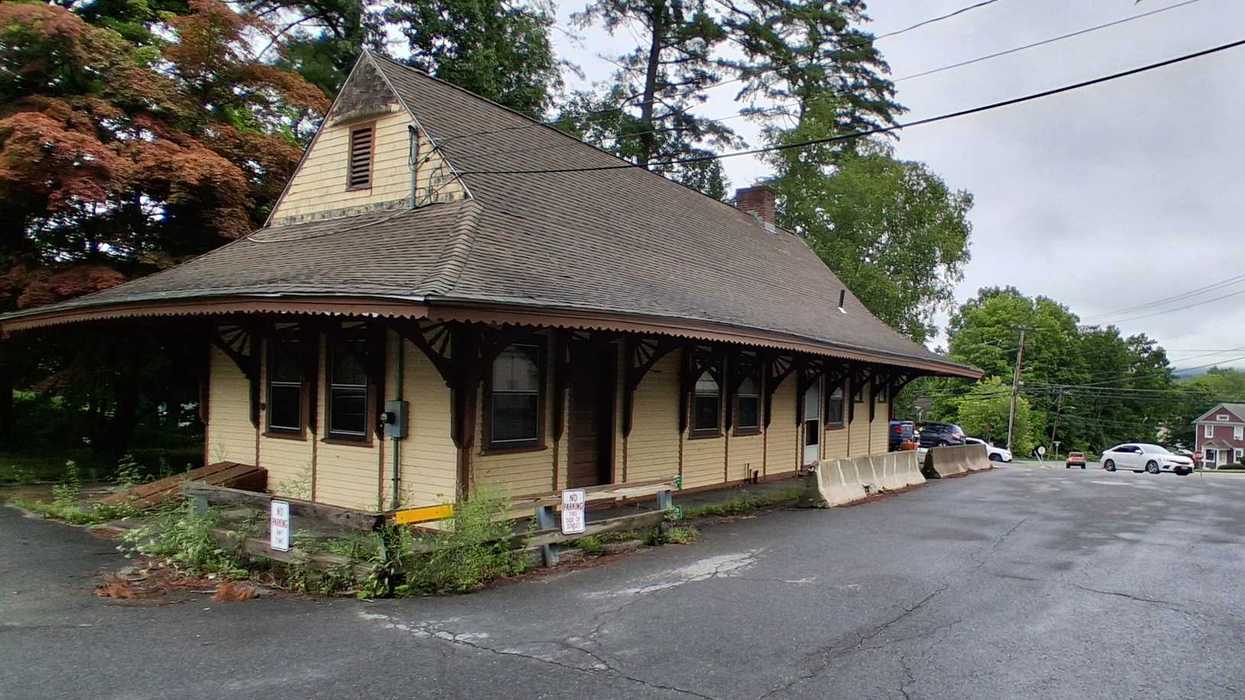 Historic Lakeville Train Station inches closer to $600K move
