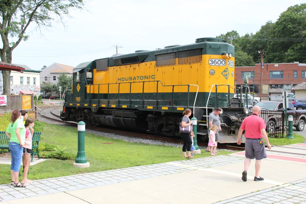 Making the case for passenger rail service, during Railroad Days