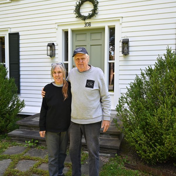Black Squirrel Antiques proprietors prepare to relocate