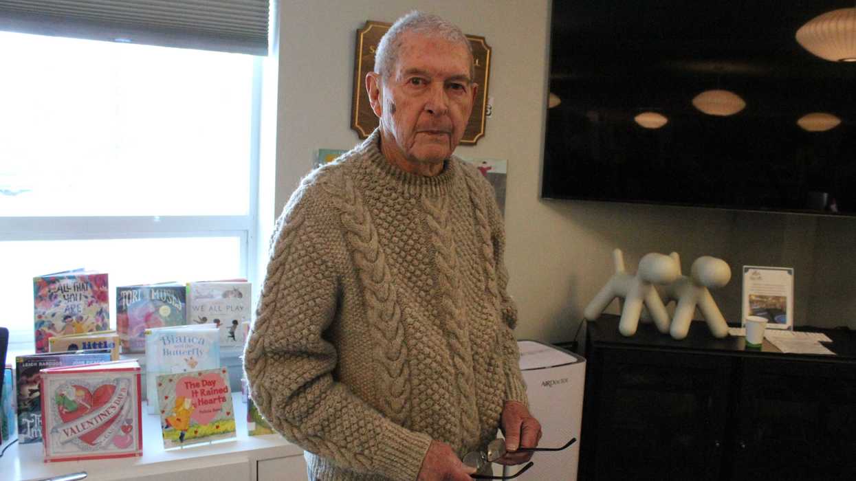 Reenactor portrays Loyalist viewpoint at Scoville Memorial