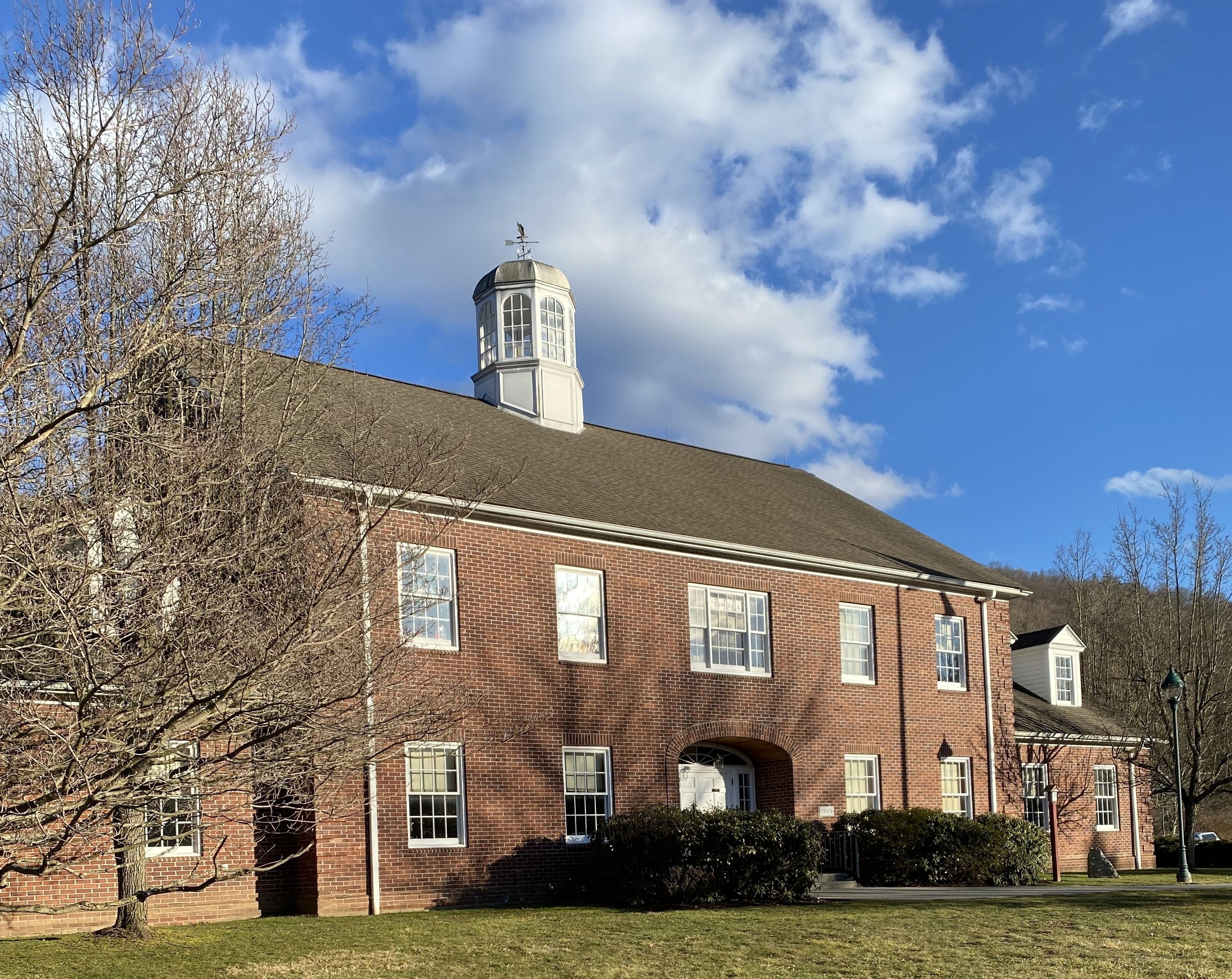 Connecticut voters choose Republican U.S. Senate candidate in upcoming August primary