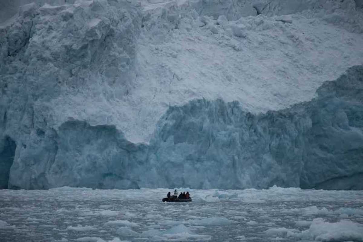 ‘Vulnerable Earth’ opens at the Tremaine Gallery