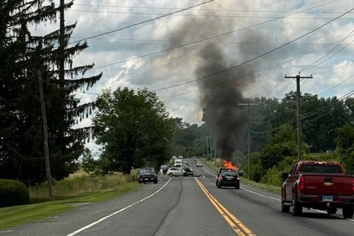 Fast-acting driver rescues
two after head-on collision