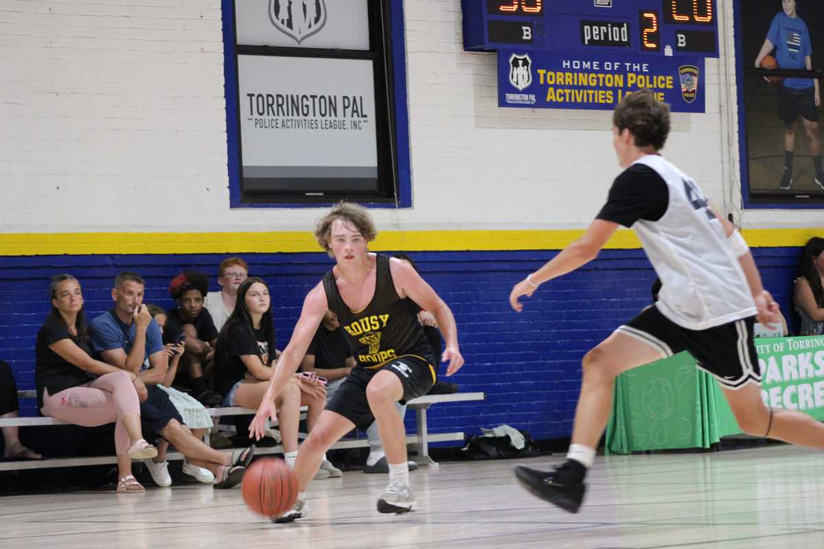 Housy boys unite for summer hoops