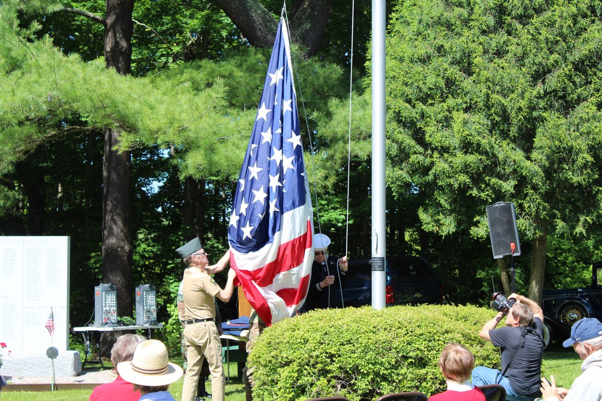 Sharon honors fallen service members