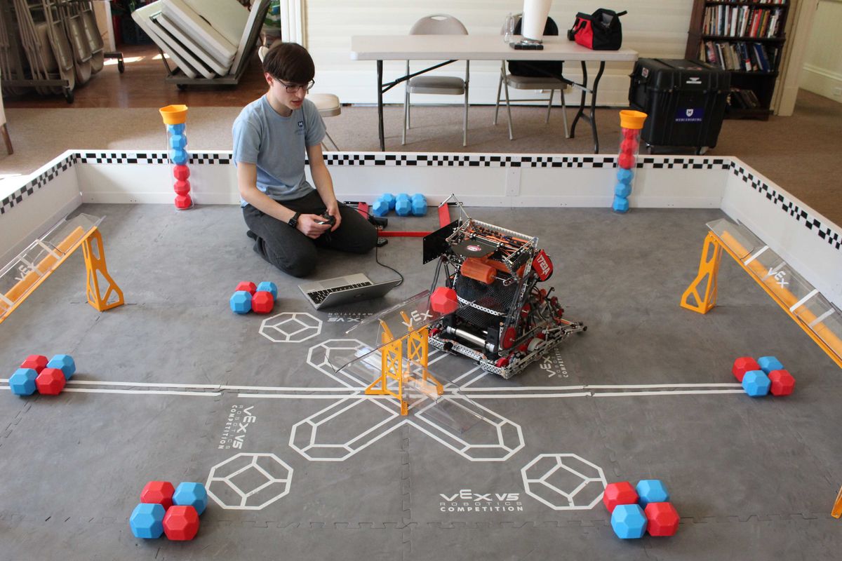 Lakeville bot-builder gears up for regional competition