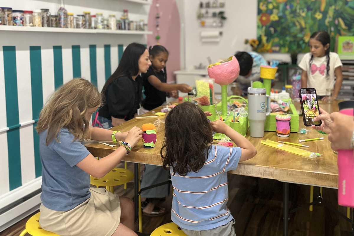 Arts nonprofit holds opening party